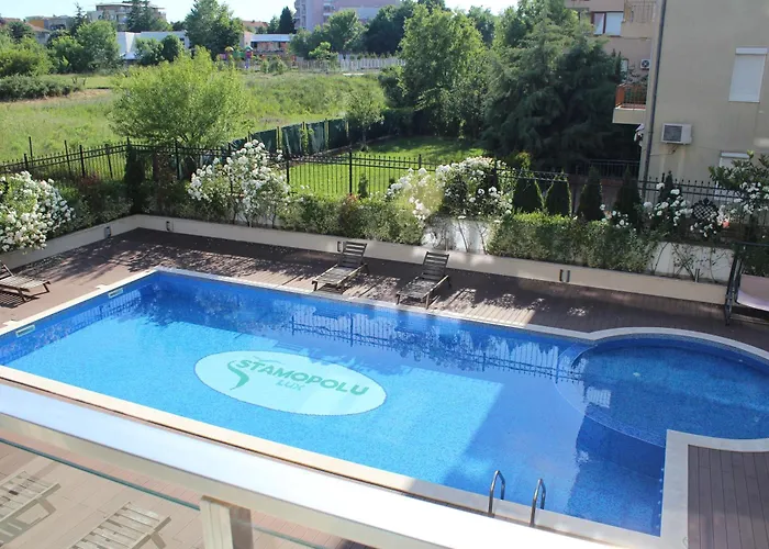 Stamopolu Lux With Pool View Aparthotel Primorsko