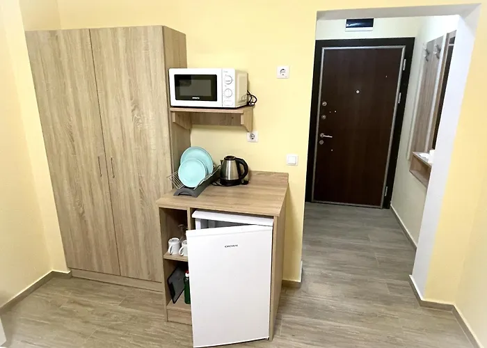 Stamopolu Lux With Pool View Aparthotel 4*