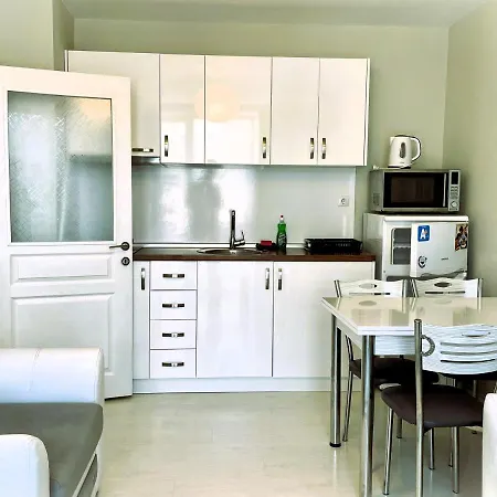 Stamopolu Lux With Pool View Aparthotel Primorsko