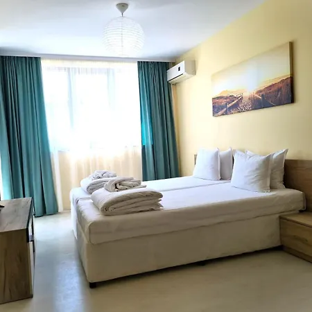 Stamopolu Lux With Pool View Aparthotel