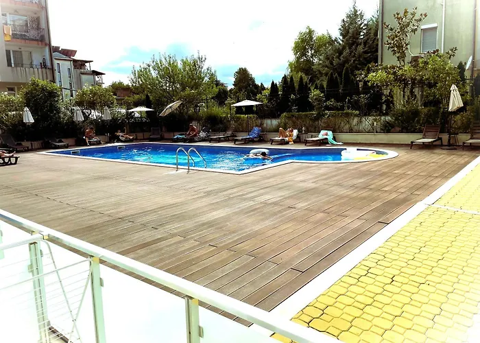 Stamopolu Lux With Pool View 4*