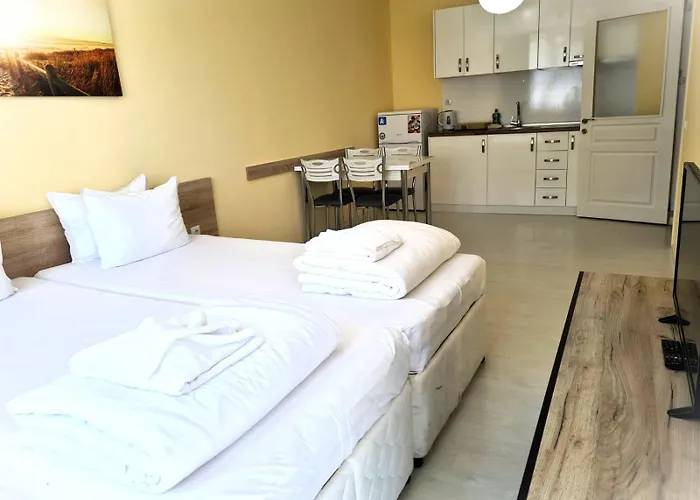 Appart hôtel Stamopolu Lux With Pool View Primorsko